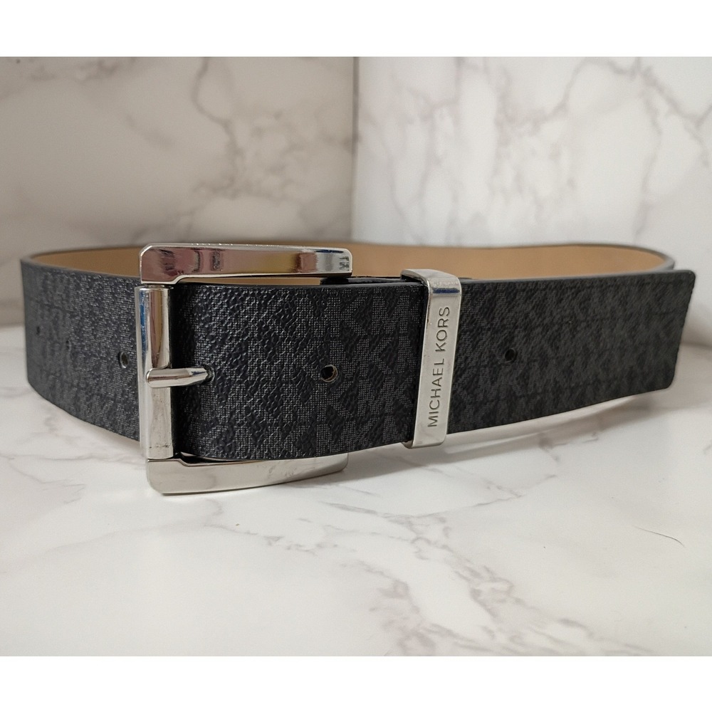 MICHAEL KORS Signature Logo Black Womens Belt - EUC - Size Small